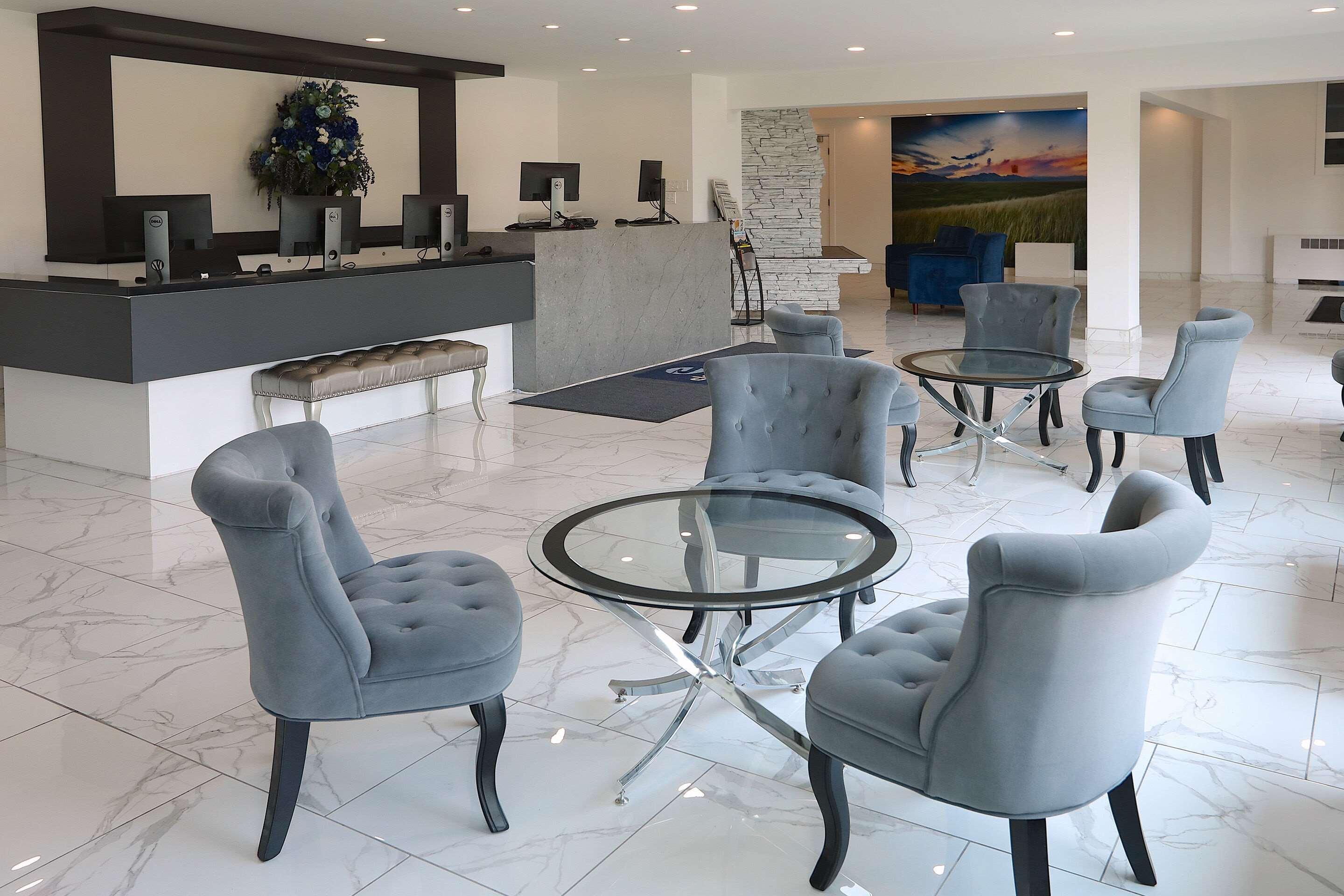Clarion Pointe Medicine Hat Exterior foto