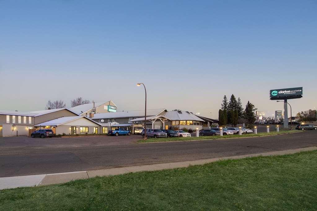 Clarion Pointe Medicine Hat Exterior foto