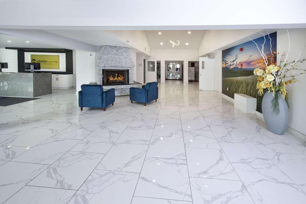 Clarion Pointe Medicine Hat Interior foto